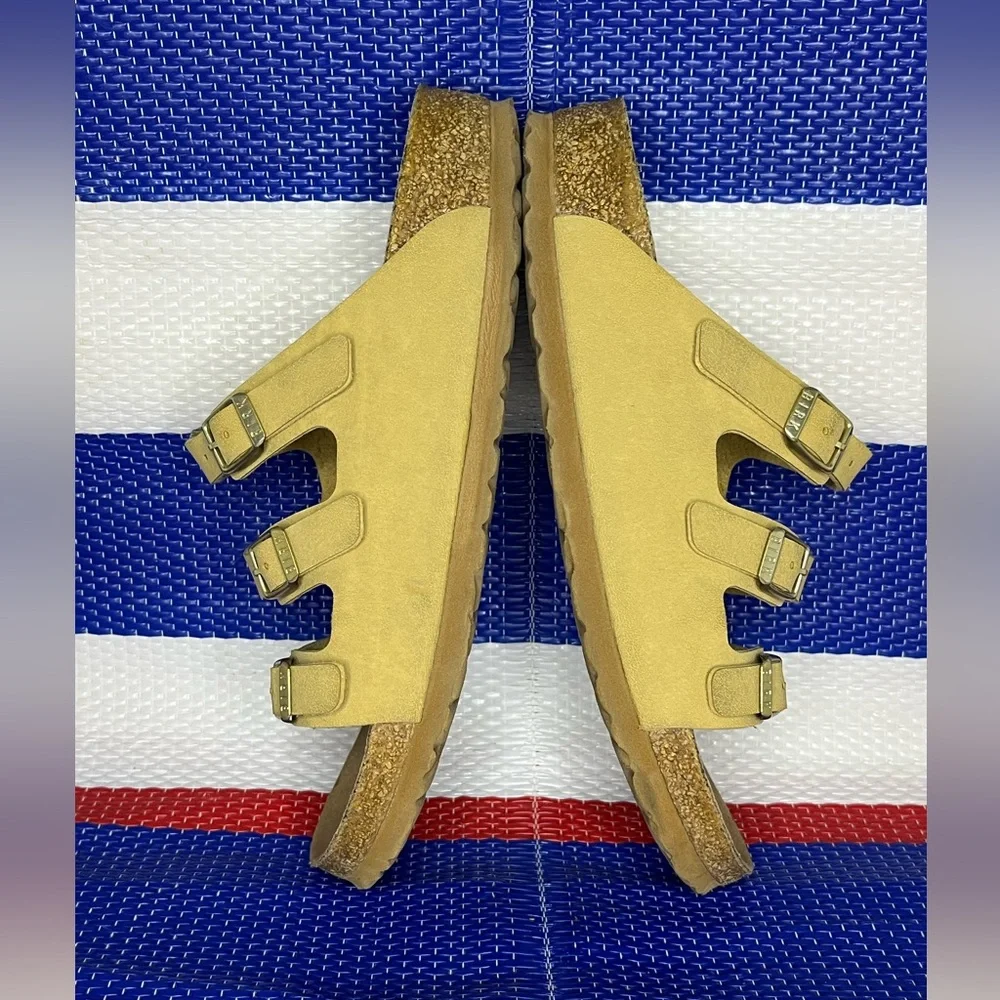 Women’s - Birkenstock Florida Vegan Three Strap Tan Latte Sandals Size 6 Shoes